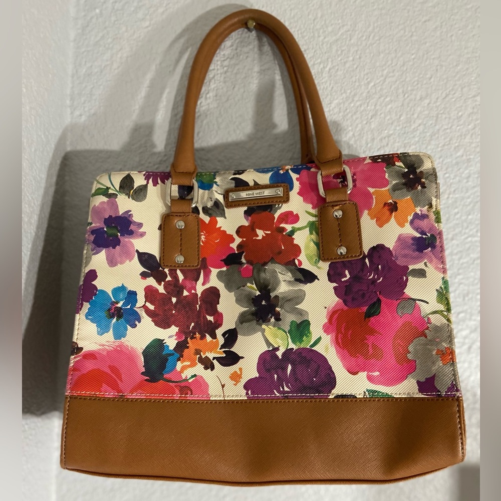 COPY - Woman’s floral satchel purse